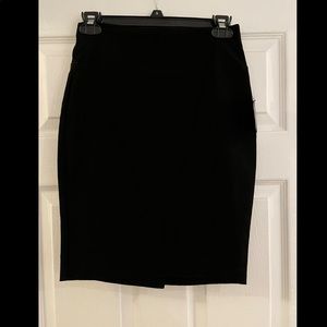 Black business pencil skirt
